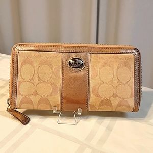 Coach Zipper Wallet with gold thread intertwined